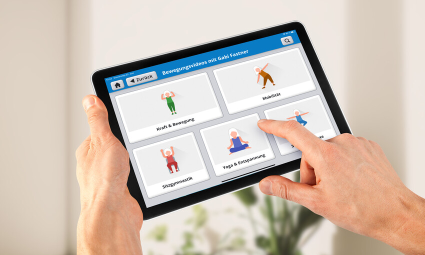Tablet für Senioren & Angehörige, das Bewegungsangebote zeigt